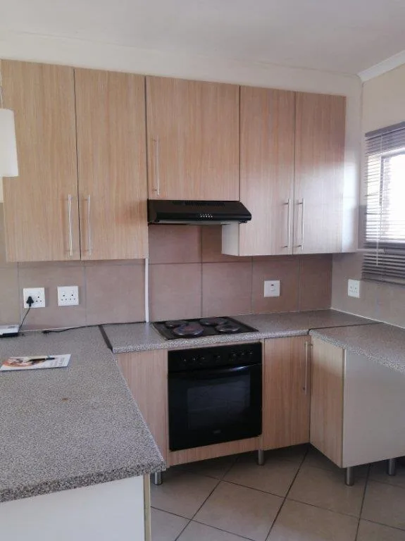 2 Bedroom Apartment / flat to rent in Monavoni