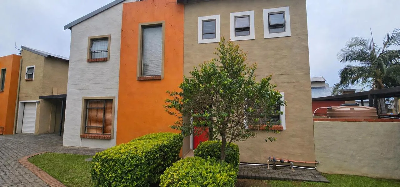 3 Bedroom Townhouse for sale in Waterval East
