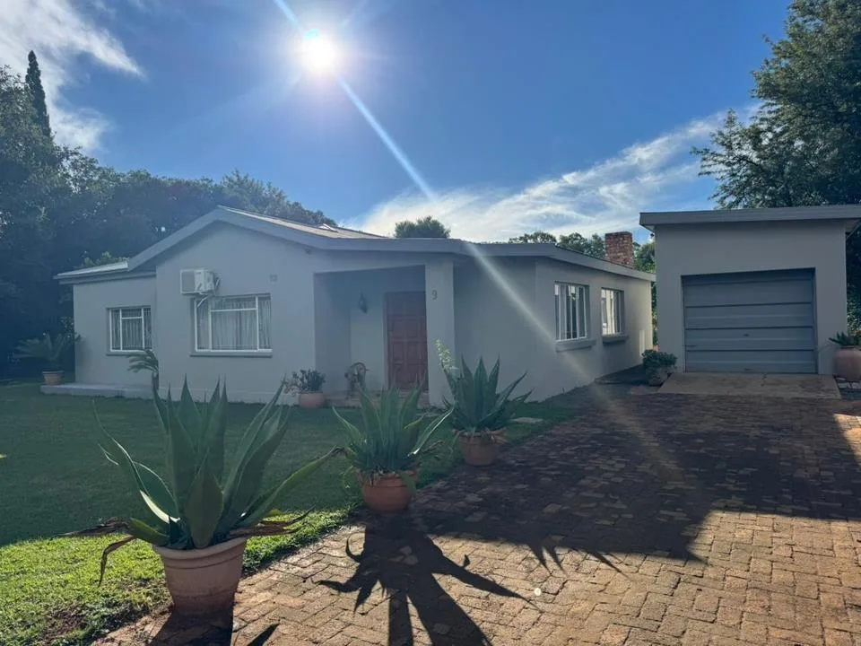 4 Bedroom House for sale in Hartswater