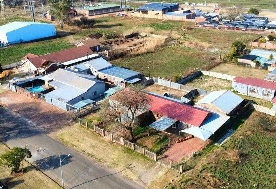 6 Bedroom House for sale in Potchefstroom Central