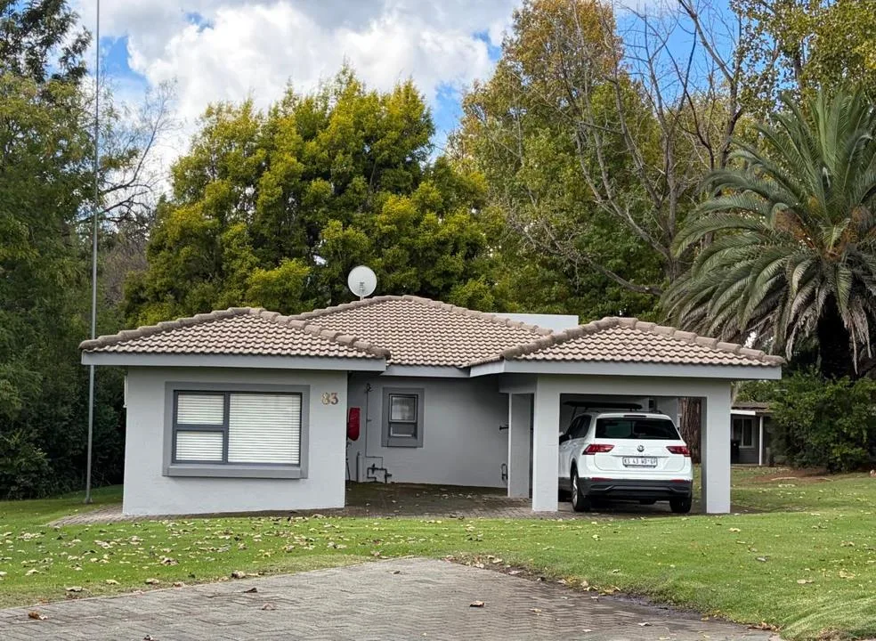 3 Bedroom House for sale in Luciana Country Estate