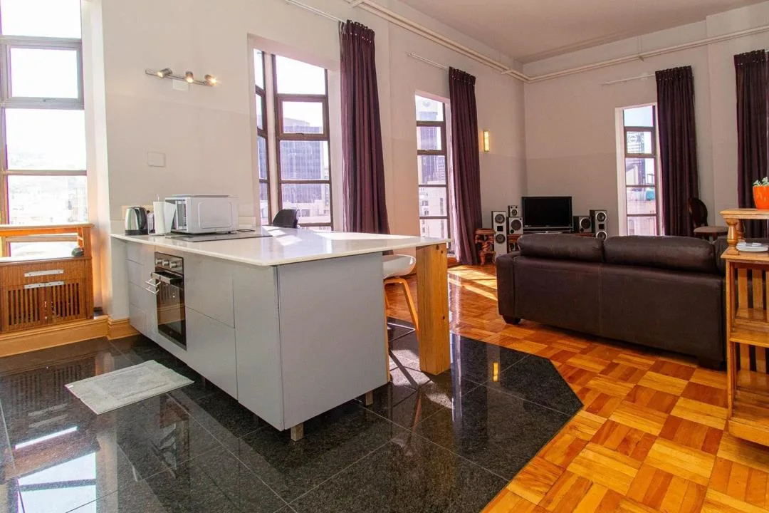 2 Bedroom Apartment / flat to rent in Cape Town City Centre