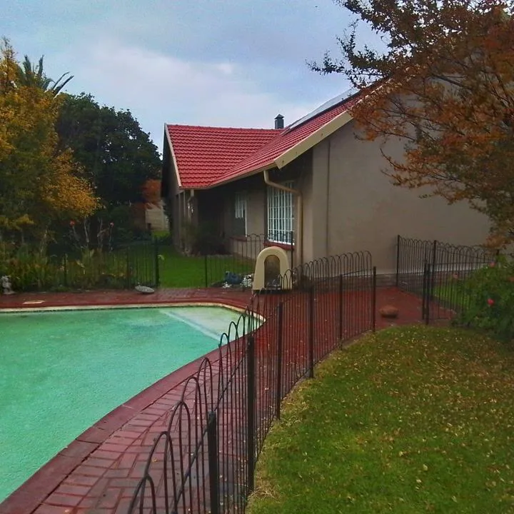 3 Bedroom House for sale in Vaalpark