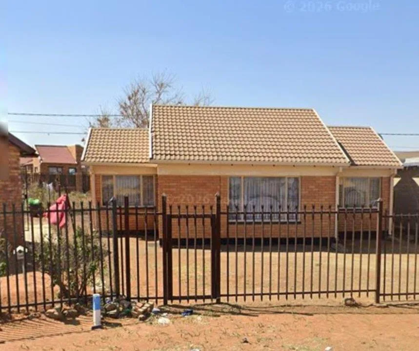 3 Bedroom House for sale in Hillside View