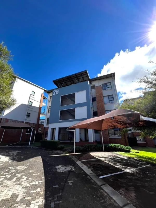 2 Bedroom Apartment / flat to rent in Greenstone Hill