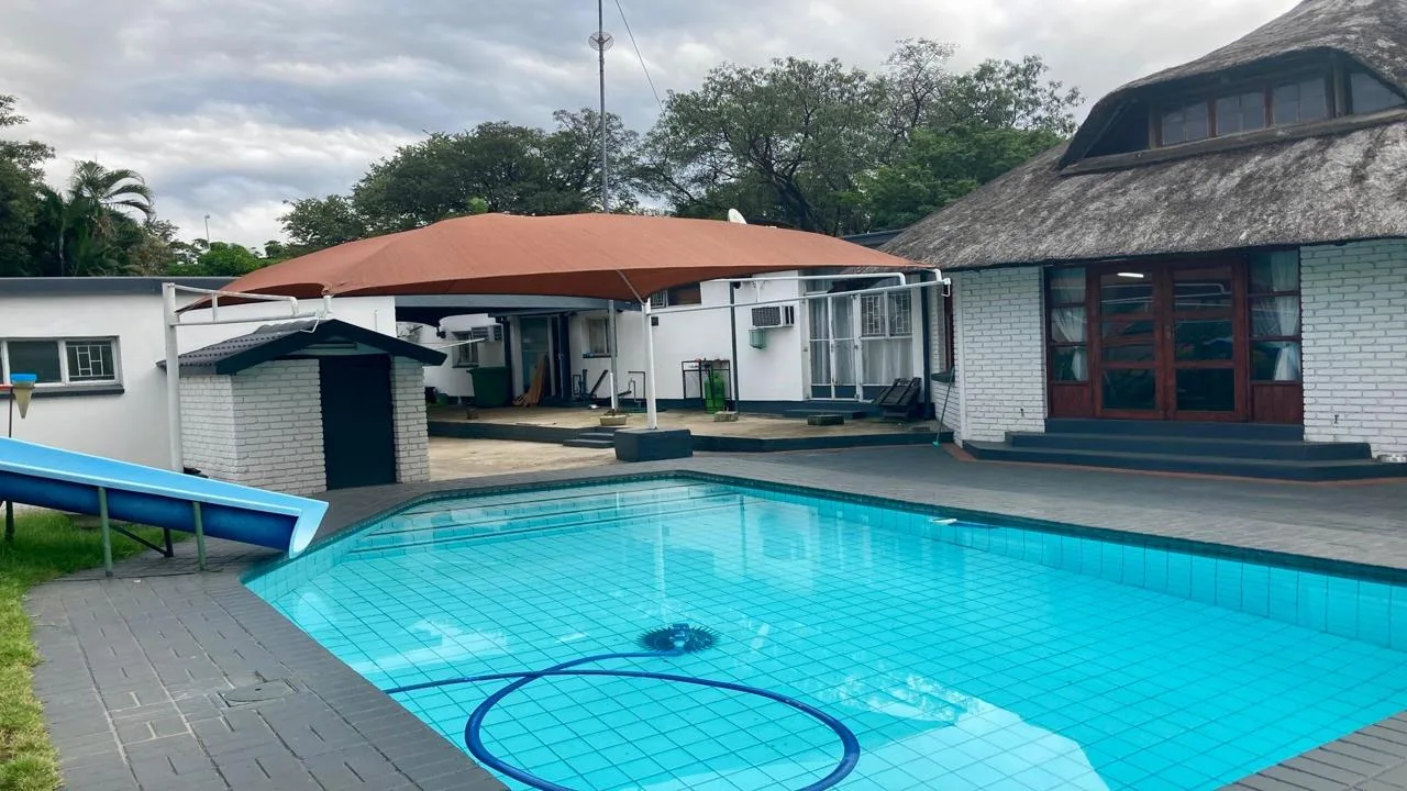 4 Bedroom House for sale in Phalaborwa