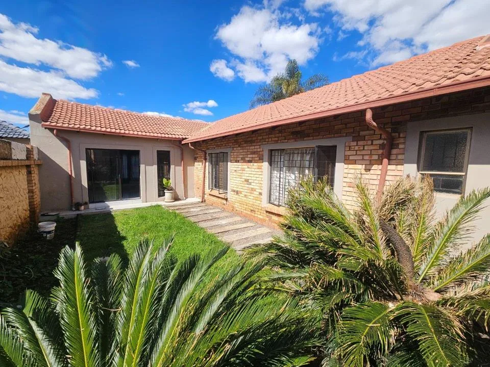 3 Bedroom House to rent in Heuweloord