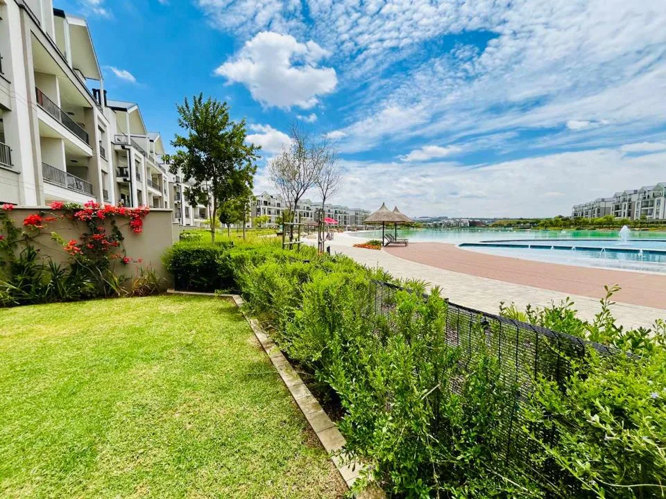 3 Bedroom Apartment / flat to rent in Waterfall