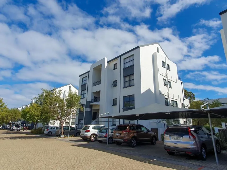 2 Bedroom Apartment / flat to rent in De Velde