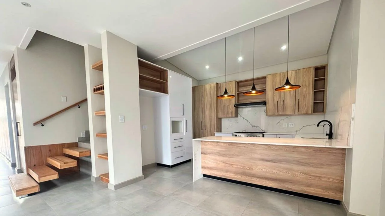 3 Bedroom House for sale in Helderzicht Eco Estate