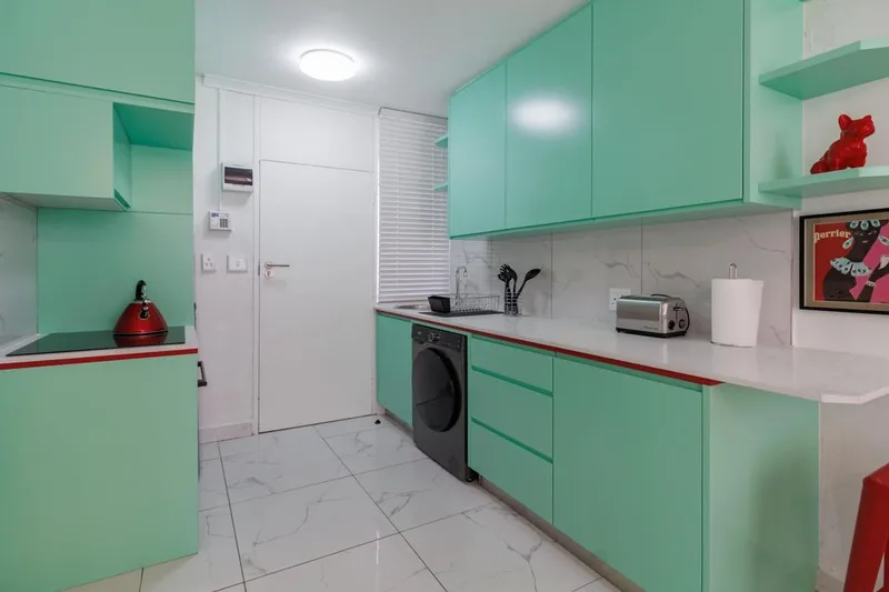 1 Bedroom Apartment / flat to rent in Sea Point