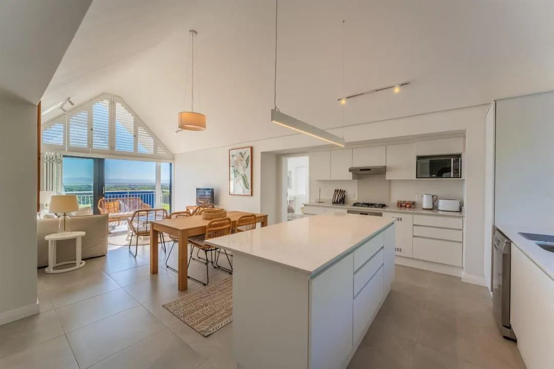 2 Bedroom Apartment / flat to rent in St Francis Links