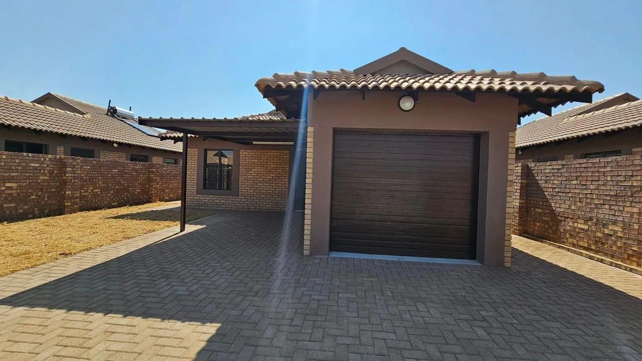 2 Bedroom House to rent in Secunda