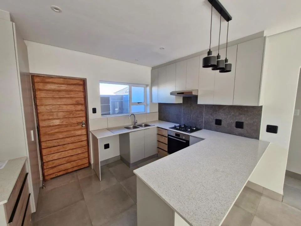 2 Bedroom Townhouse to rent in George Central