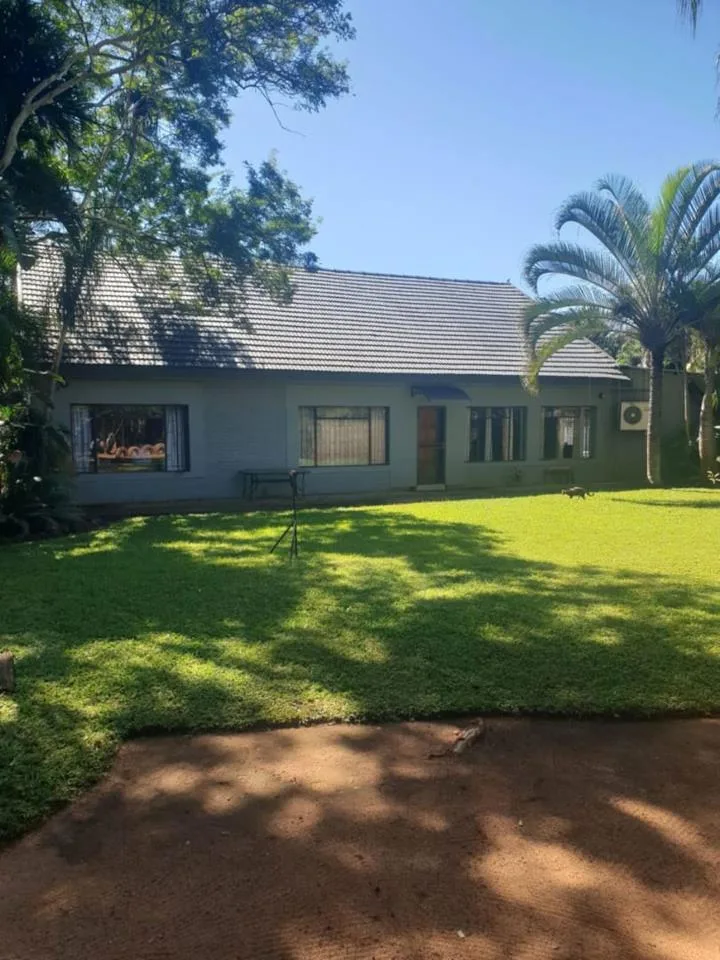 3 Bedroom House for sale in Komatipoort