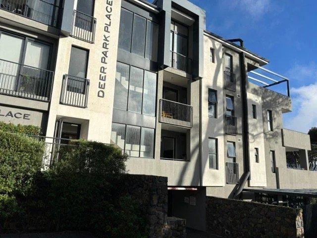 2 Bedroom Apartment / flat to rent in Vredehoek