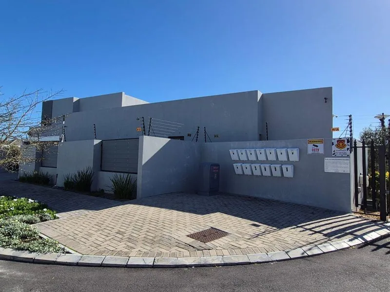 3 Bedroom House to rent in Parklands North