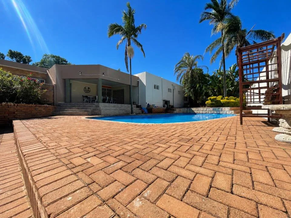 4 Bedroom House for sale in Bendor