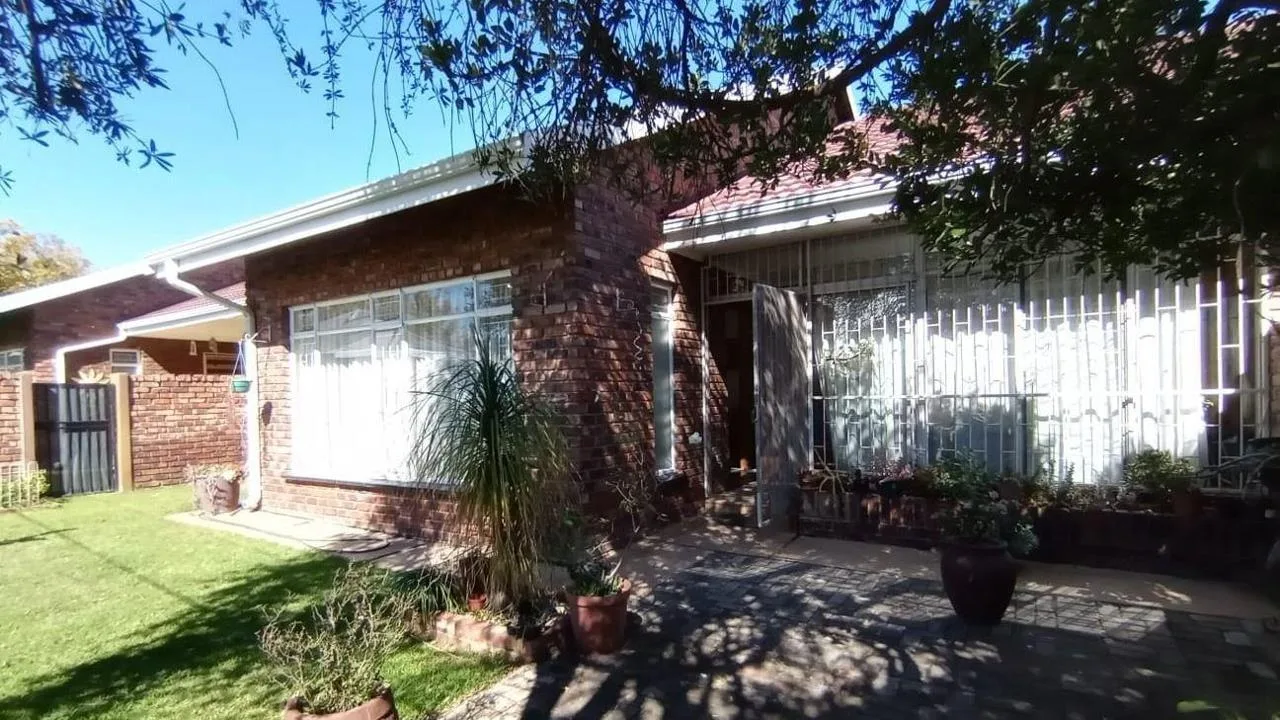 3 Bedroom Townhouse for sale in Parys