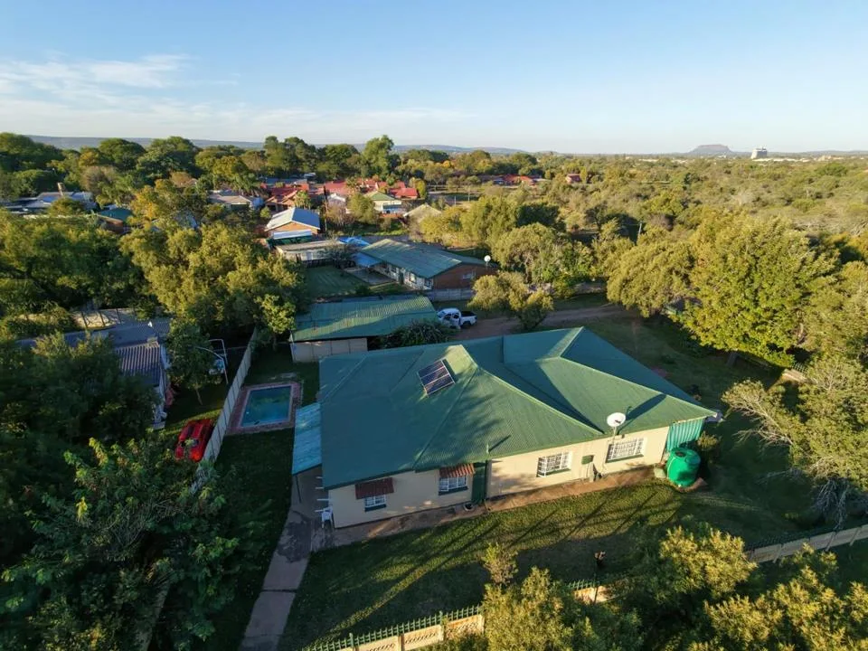 5 Bedroom House for sale in Modimolle