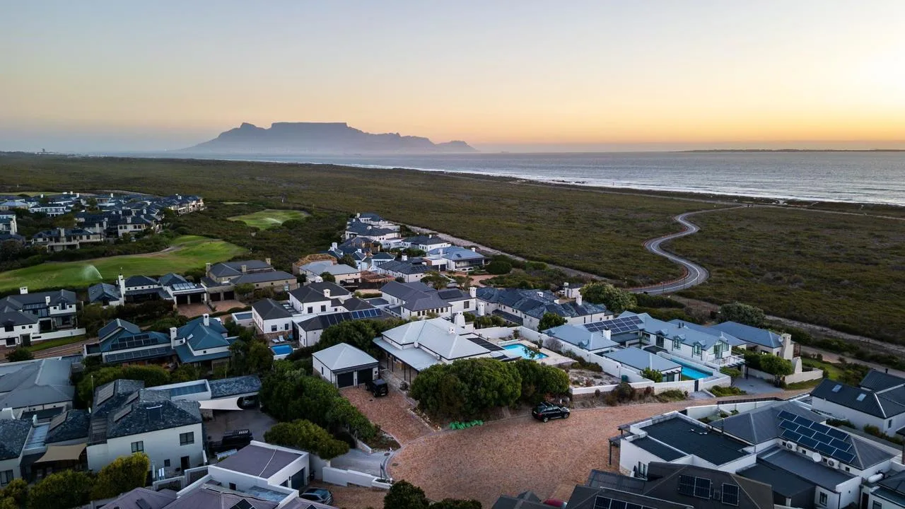 3 Bedroom House to rent in Atlantic Beach Golf Estate