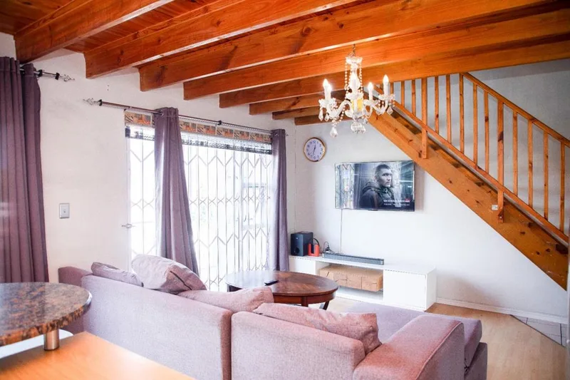 2 Bedroom Apartment / flat to rent in Parklands