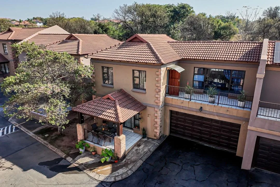 3 Bedroom Townhouse for sale in Birdwood Estate
