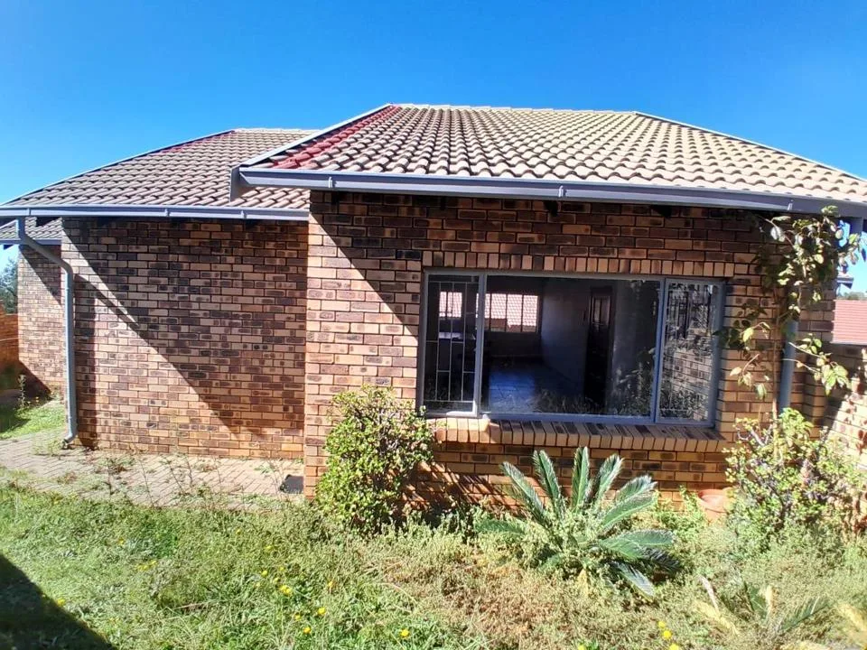 2 Bedroom House for sale in Ben Fleur