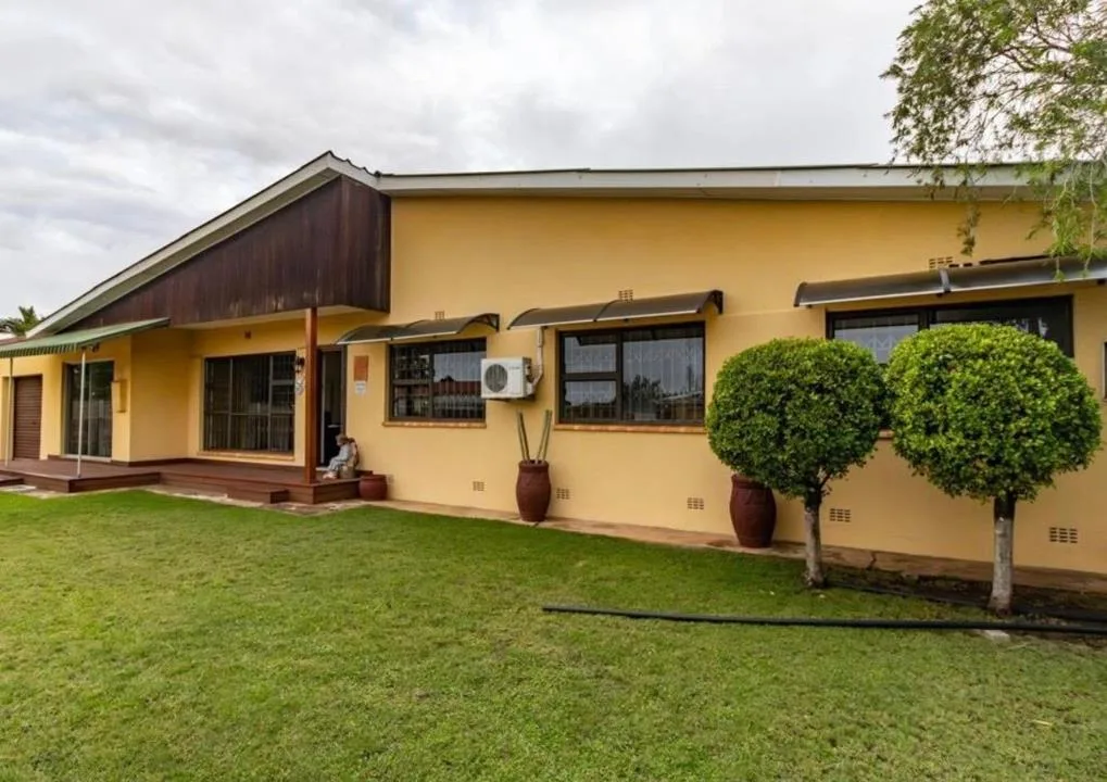 3 Bedroom House for sale in Manor Heights