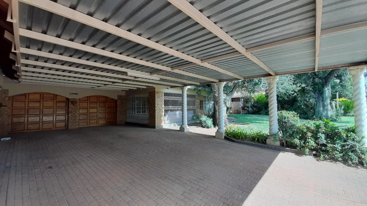 4 Bedroom House for sale in Mookgopong