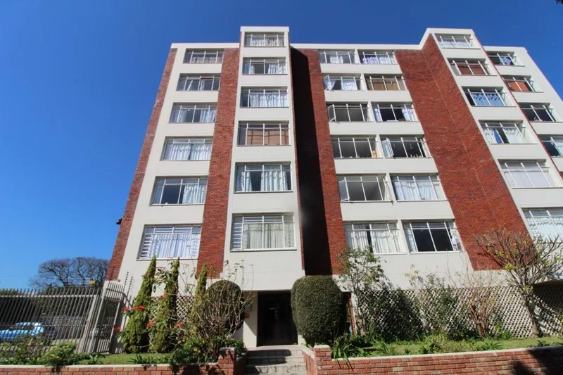 Apartment / flat to rent in Rondebosch