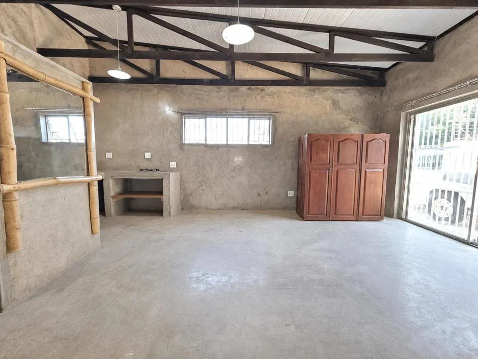 1 Bedroom Apartment / flat to rent in West Acres