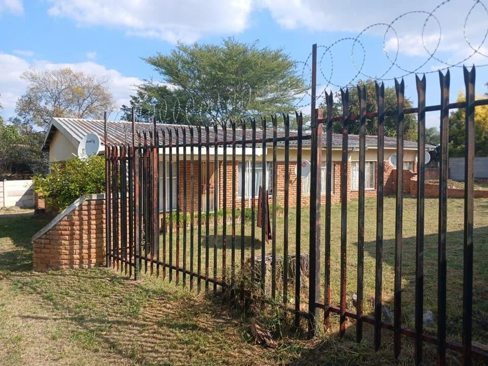 3 Bedroom House for sale in Fauna Park
