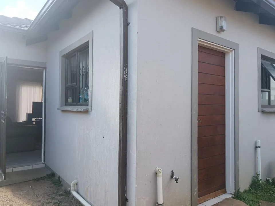 3 Bedroom House for sale in Raceway