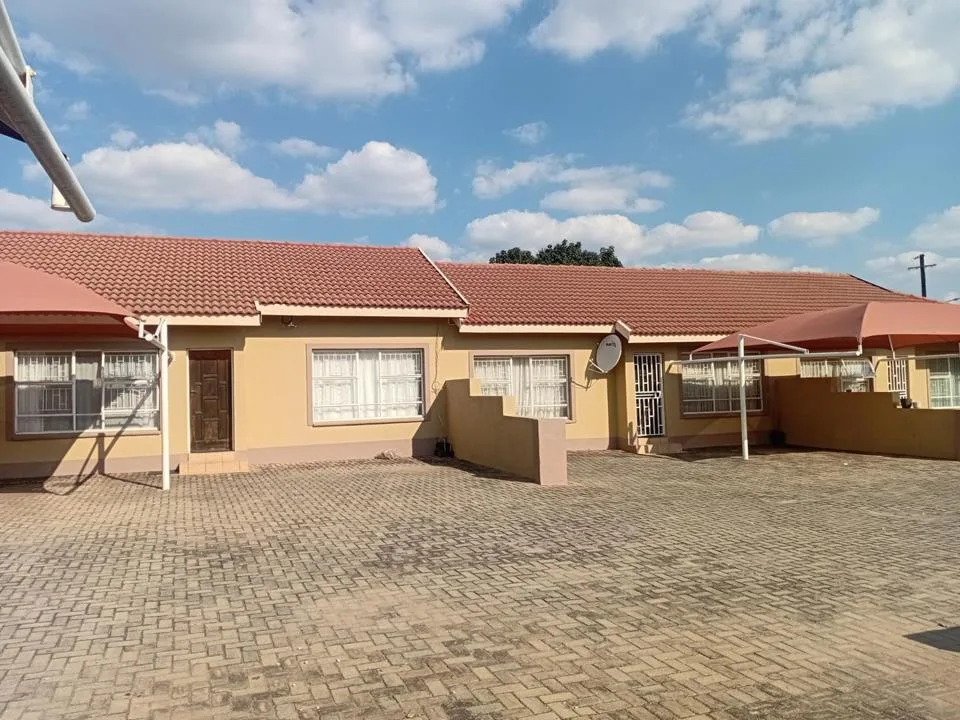 2 Bedroom Townhouse for sale in Polokwane Central