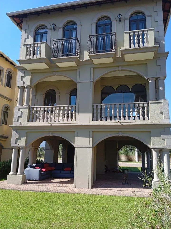 3 Bedroom House for sale in Ifafi