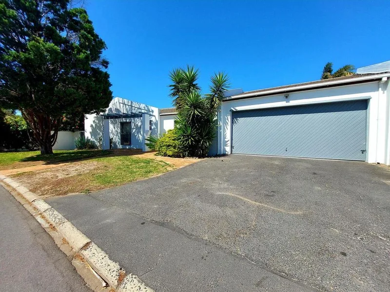 5 Bedroom House to rent in Edgemead