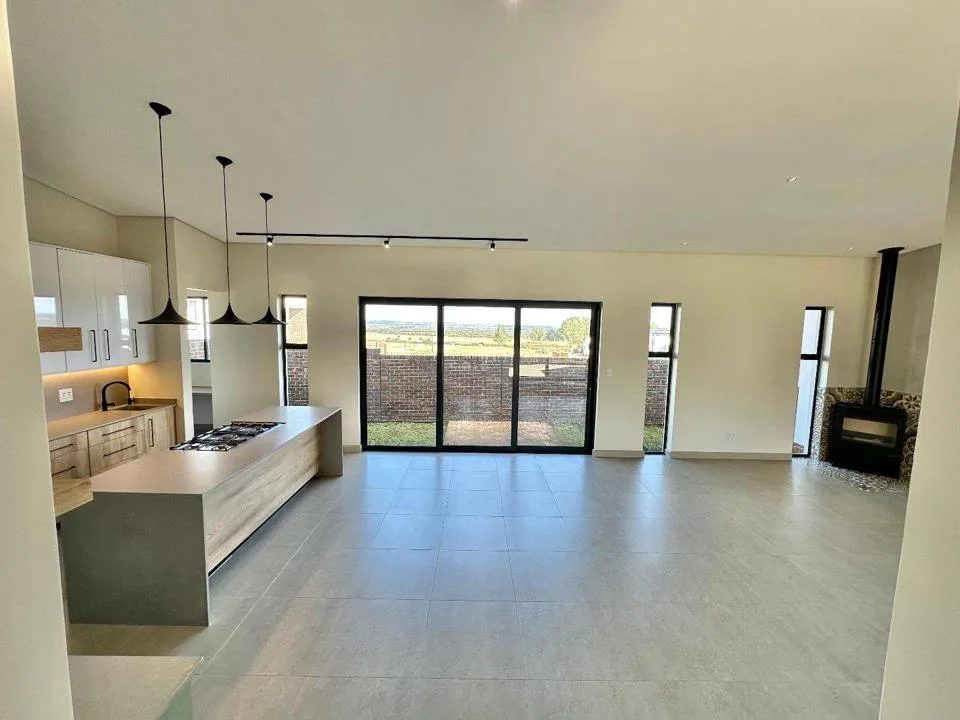 3 Bedroom House to rent in Helderzicht Eco Estate