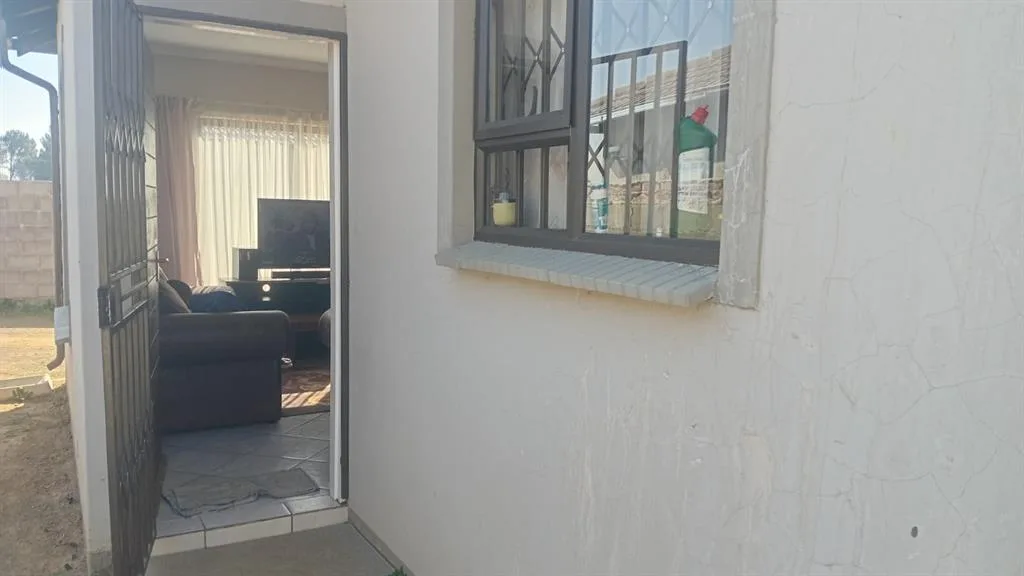 3 Bedroom House for sale in Raceway