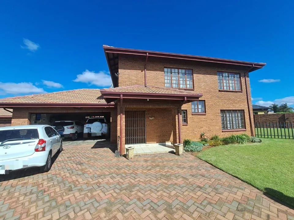 3 Bedroom House to rent in Aerorand
