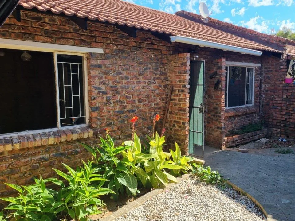 2 Bedroom Townhouse for sale in Fauna