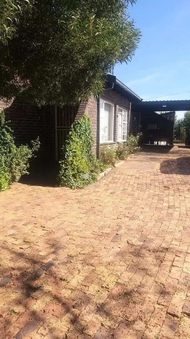 3 Bedroom House for sale in Deneysville
