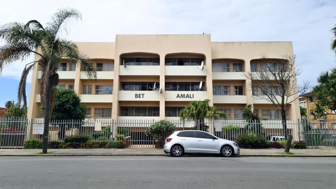 2 Bedroom Apartment / flat for sale in Southernwood