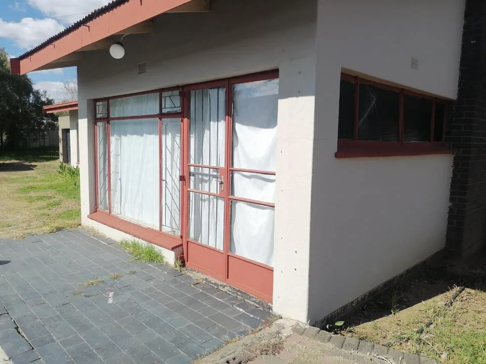 2 Bedroom House to rent in Morewag