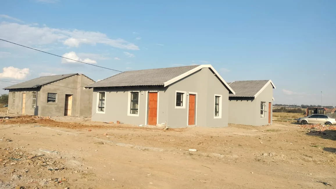 House for sale in Raceway