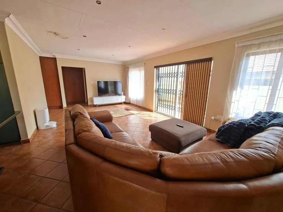 3 Bedroom Townhouse for sale in Bendor