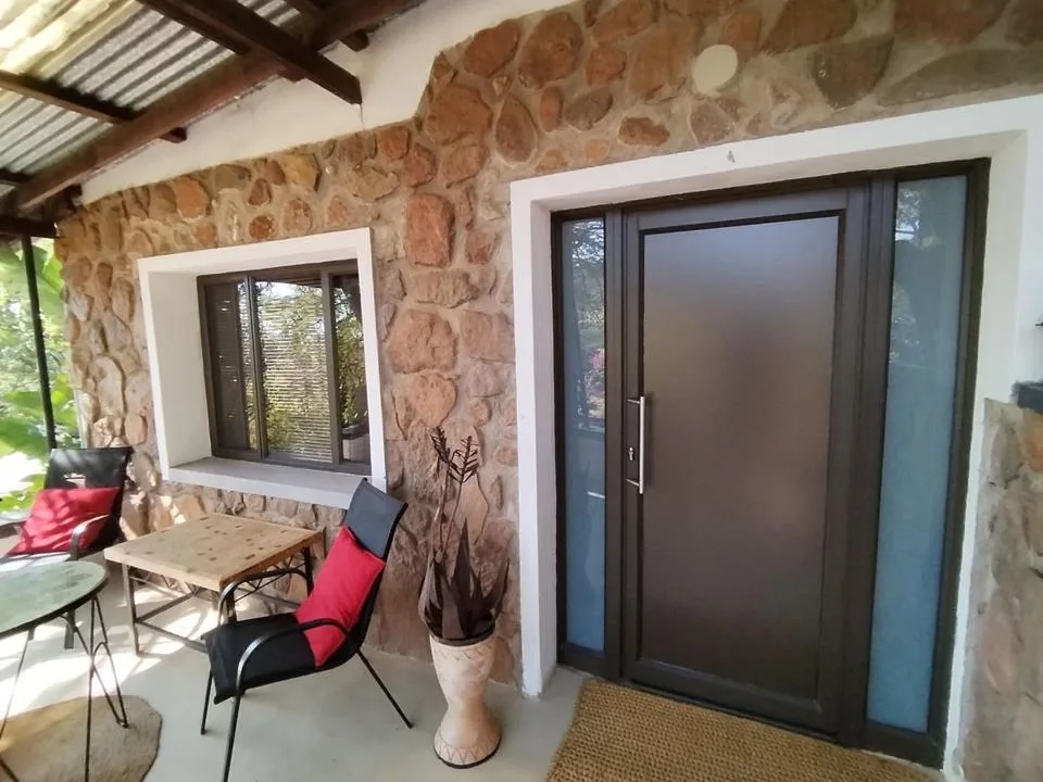 2 Bedroom House for sale in Kampersrus