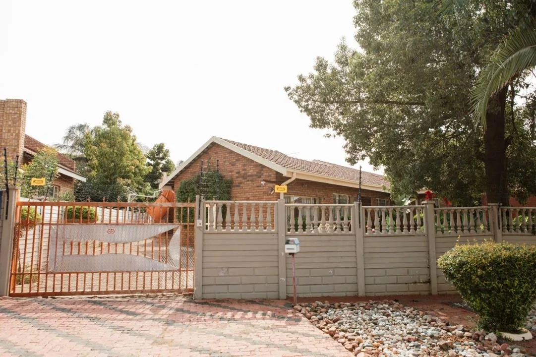 4 Bedroom House to rent in Fauna Park