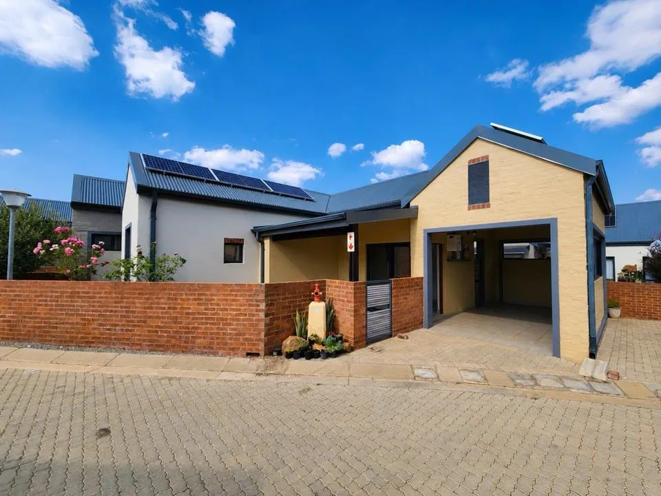 1 Bedroom Apartment / flat to rent in De Land Estate