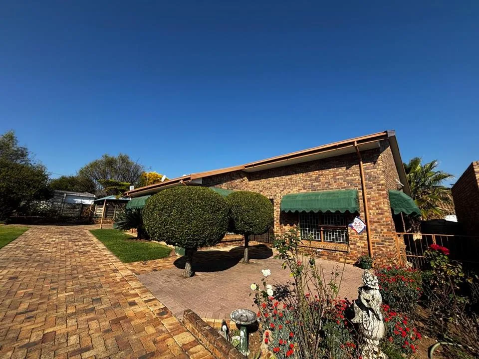 3 Bedroom Townhouse for sale in Parys